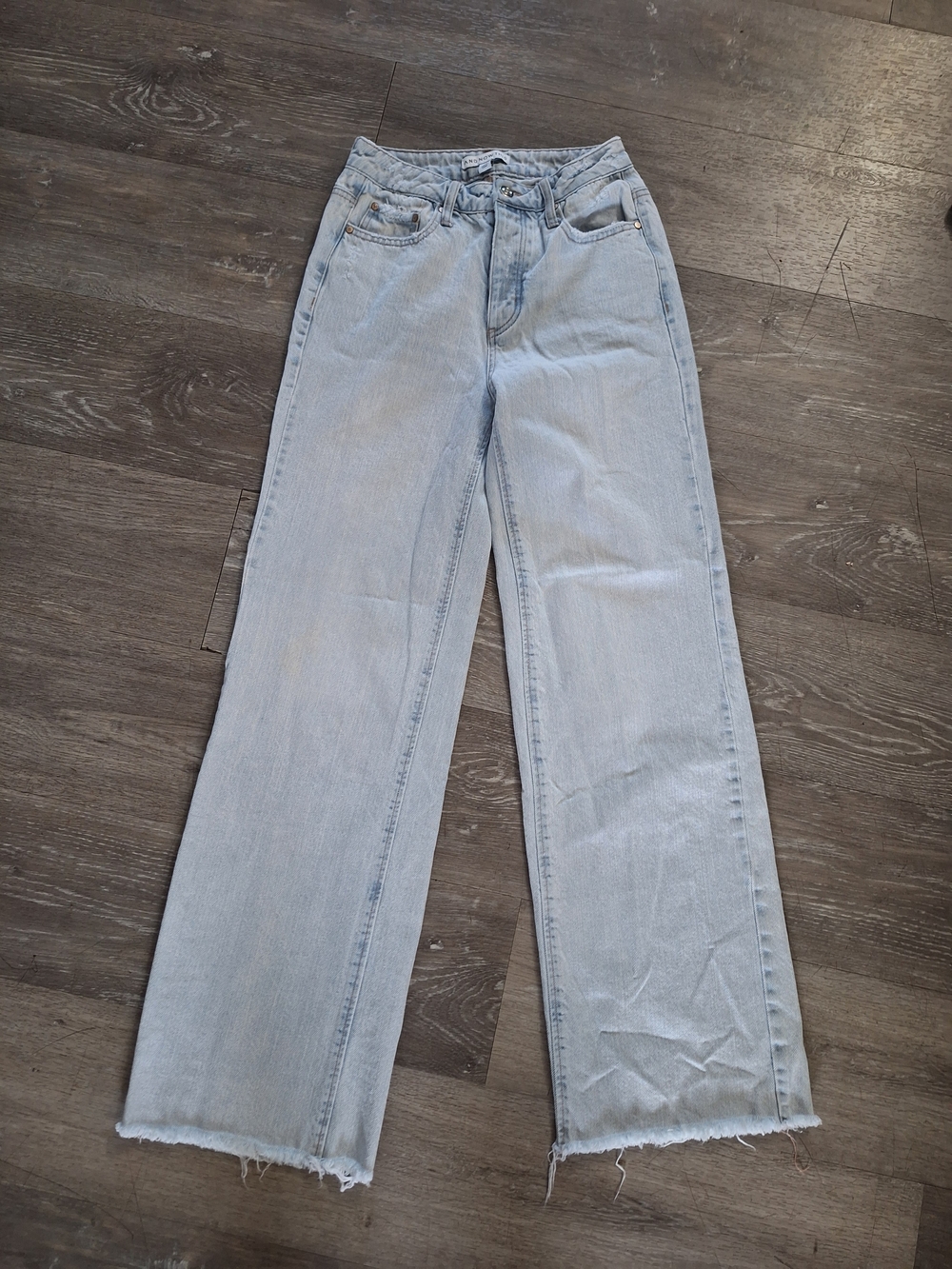 High-Rise Light Blue Wide-Leg Jeans for Women